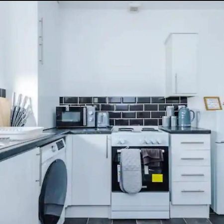 St Helens - Cosy 1 Bed Apartment Exterior photo