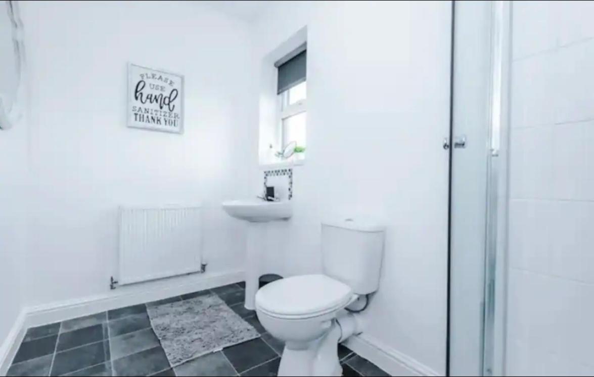 St Helens - Cosy 1 Bed Apartment Exterior photo
